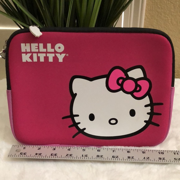 Hello Kitty laptop bag/case - Picture 4 of 6